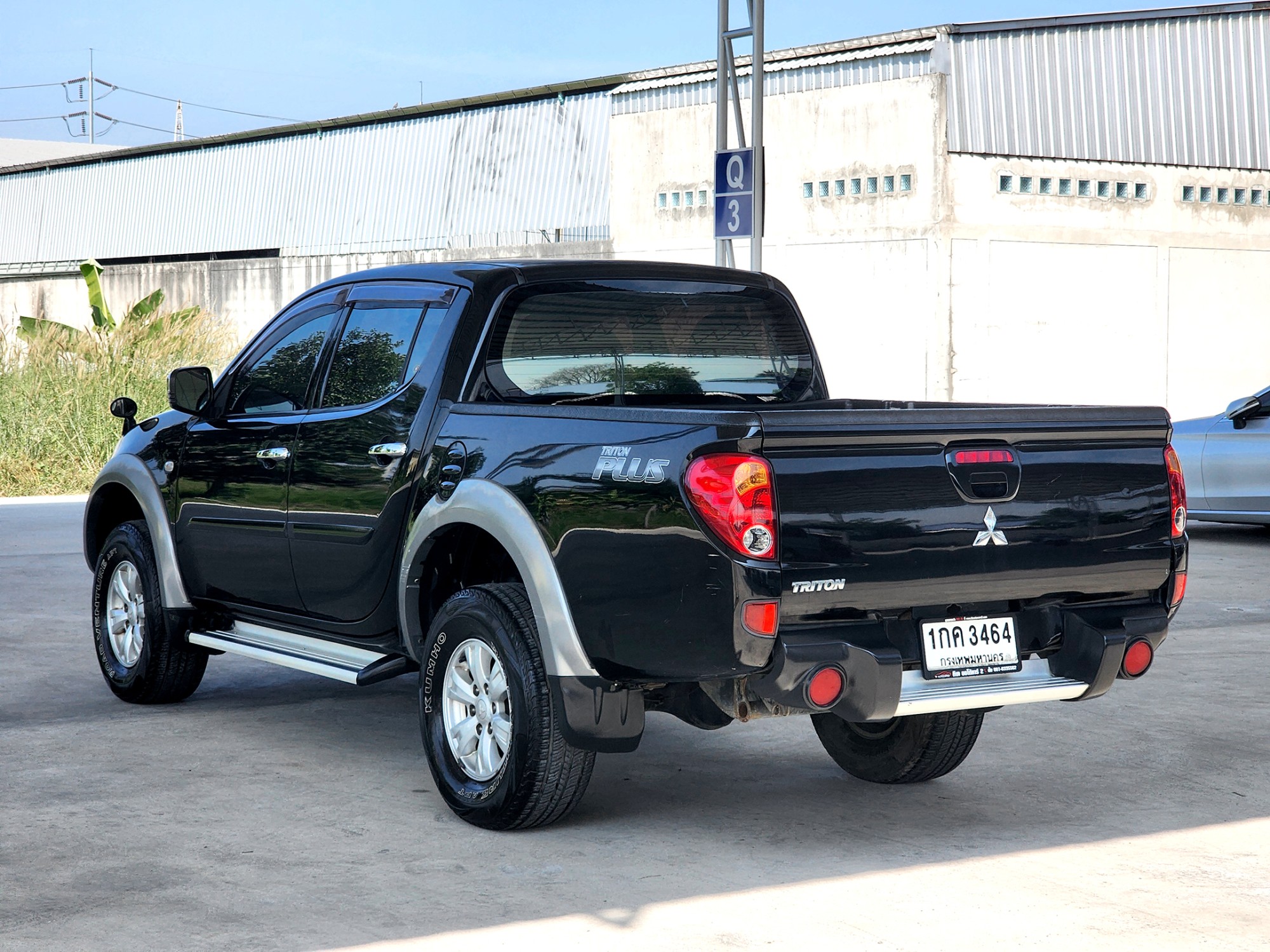 2012 Mitsubishi Triton Double cab สีดำ