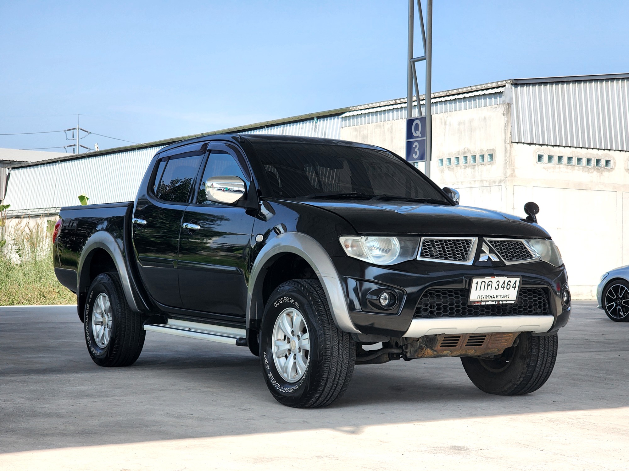 2012 Mitsubishi Triton Double cab สีดำ