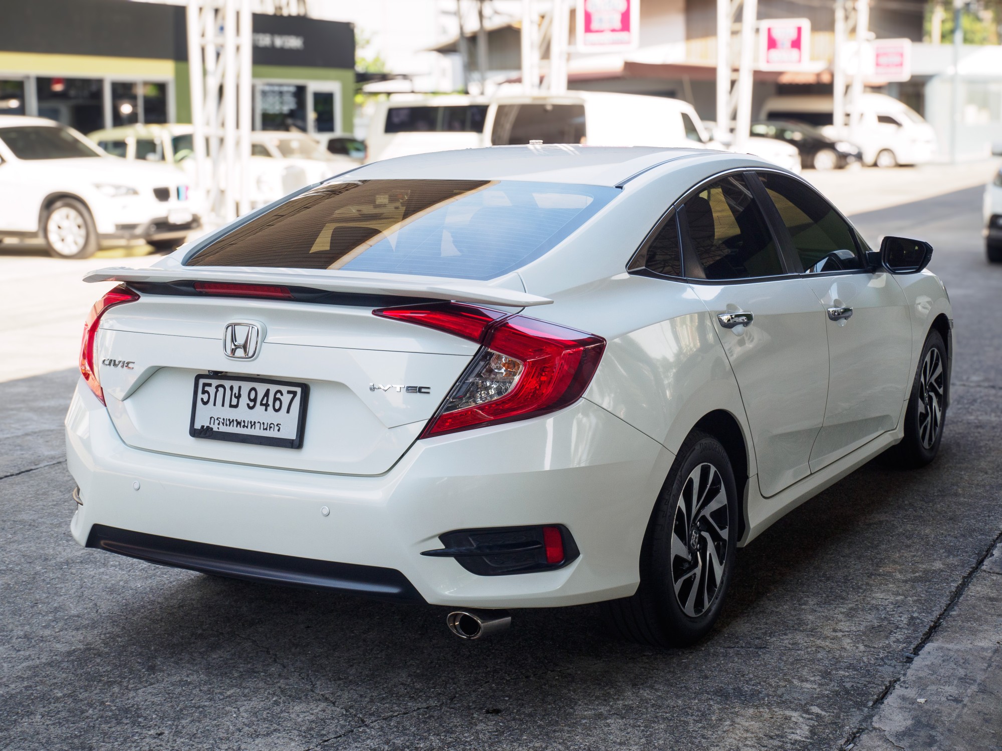 2017 Honda Civic Sedan สีขาว