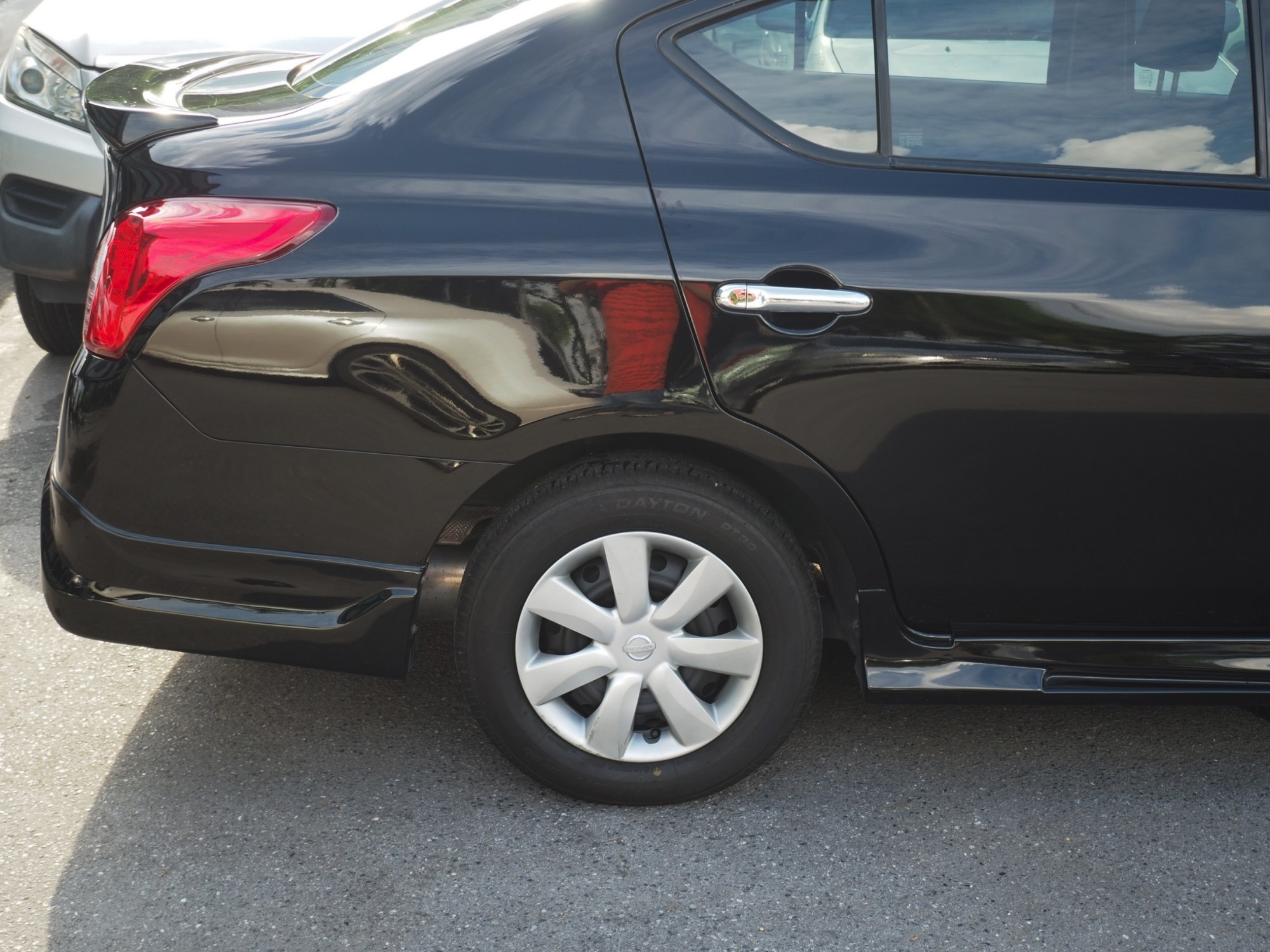 2015 Nissan Almera สีดำ