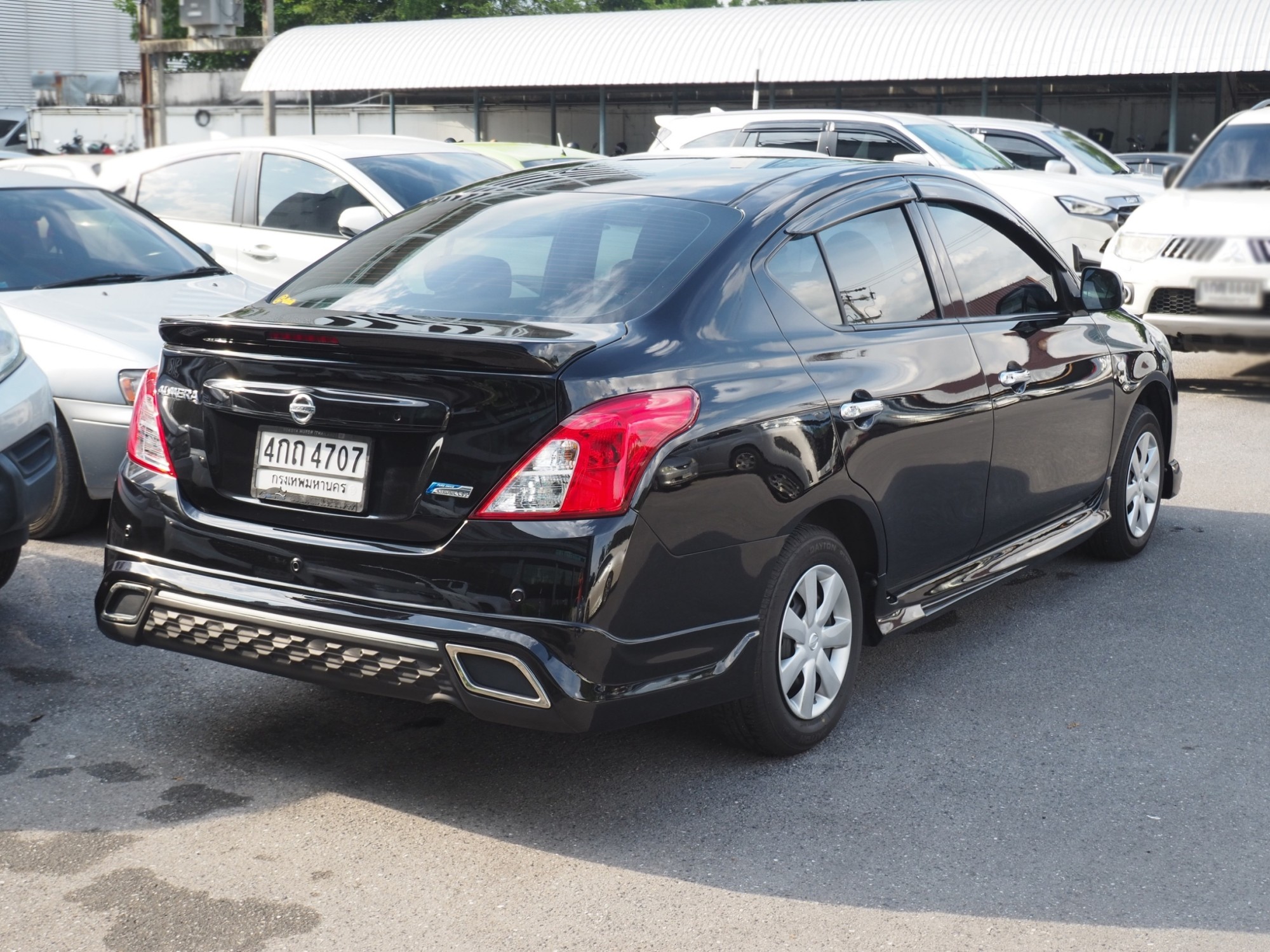 2015 Nissan Almera สีดำ