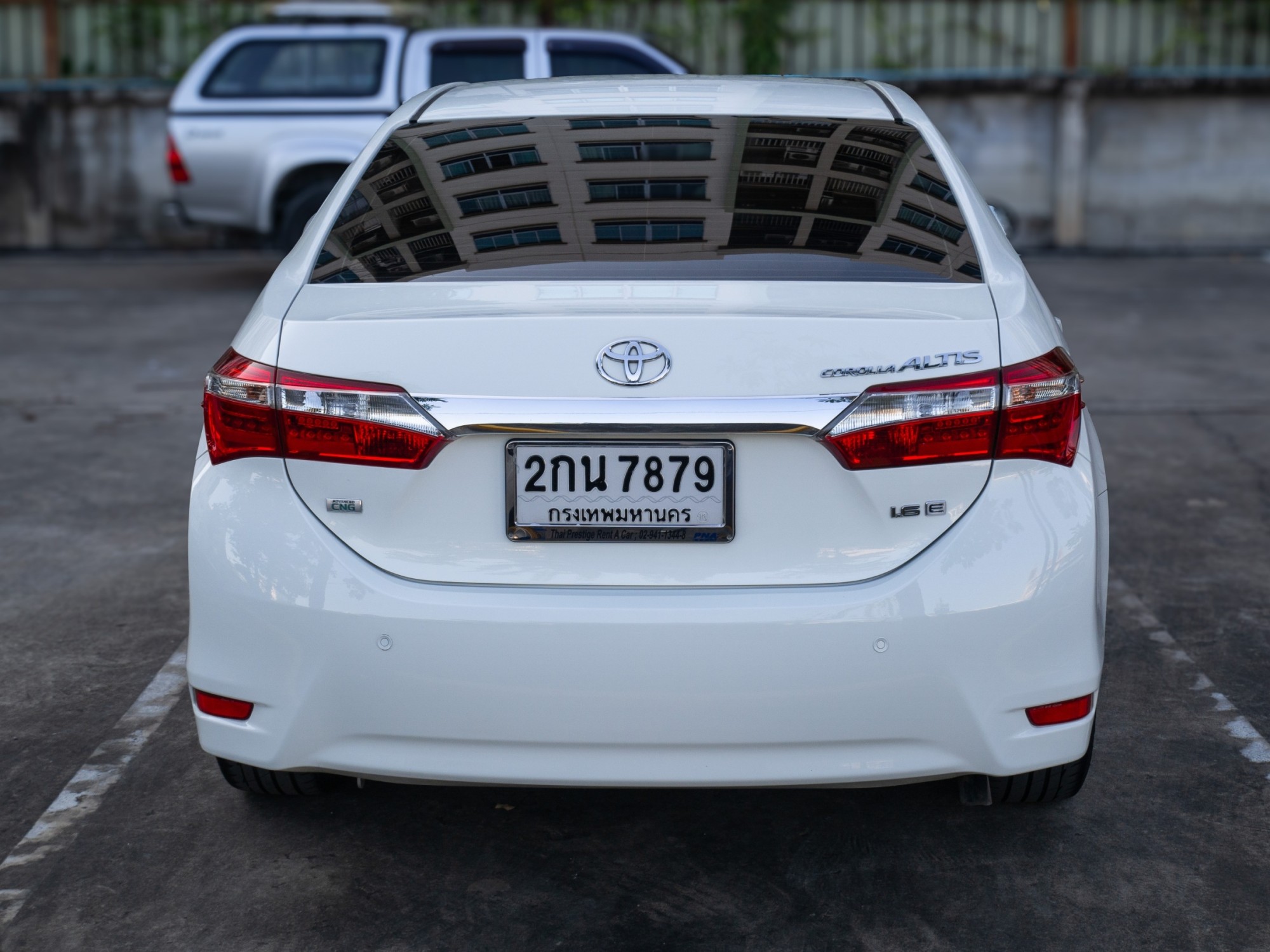 2014 Toyota ALTIS 1.6E CNG สีขาว