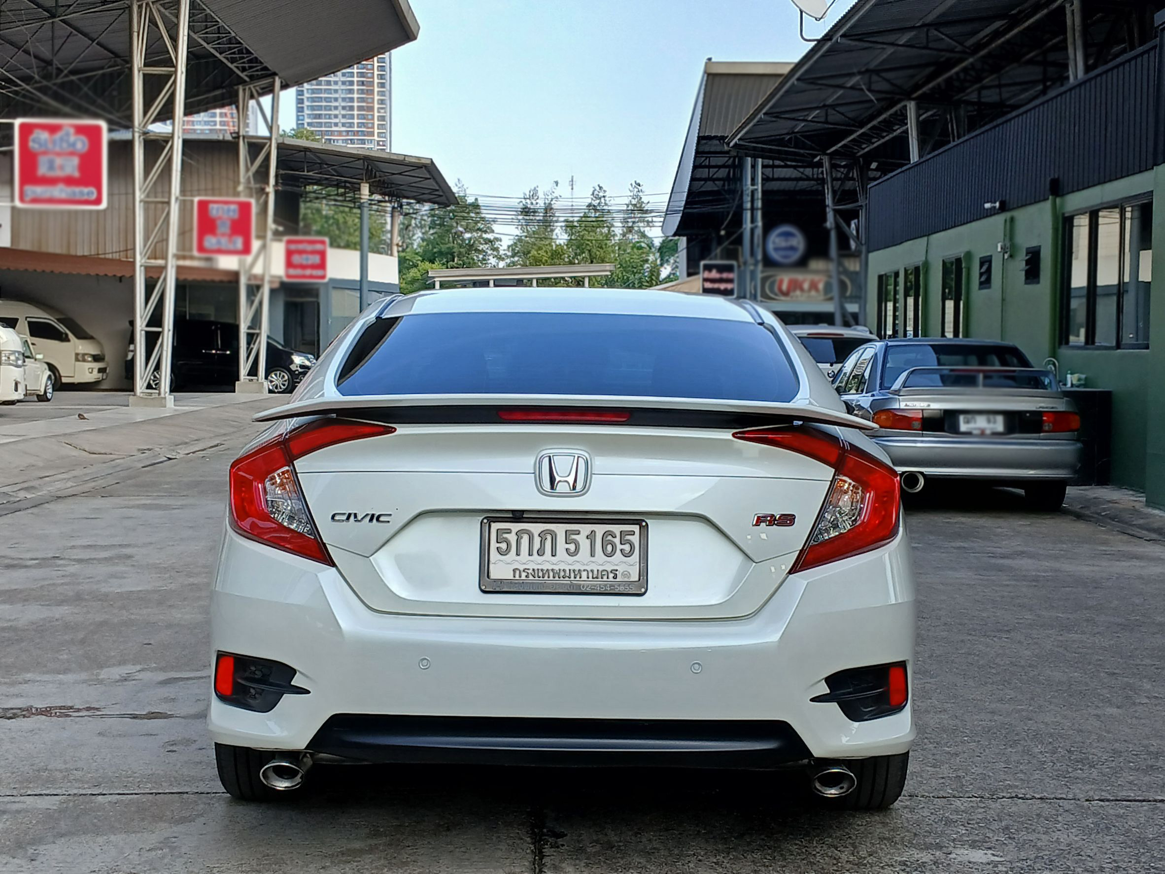 2016 Honda Civic Sedan สีขาว