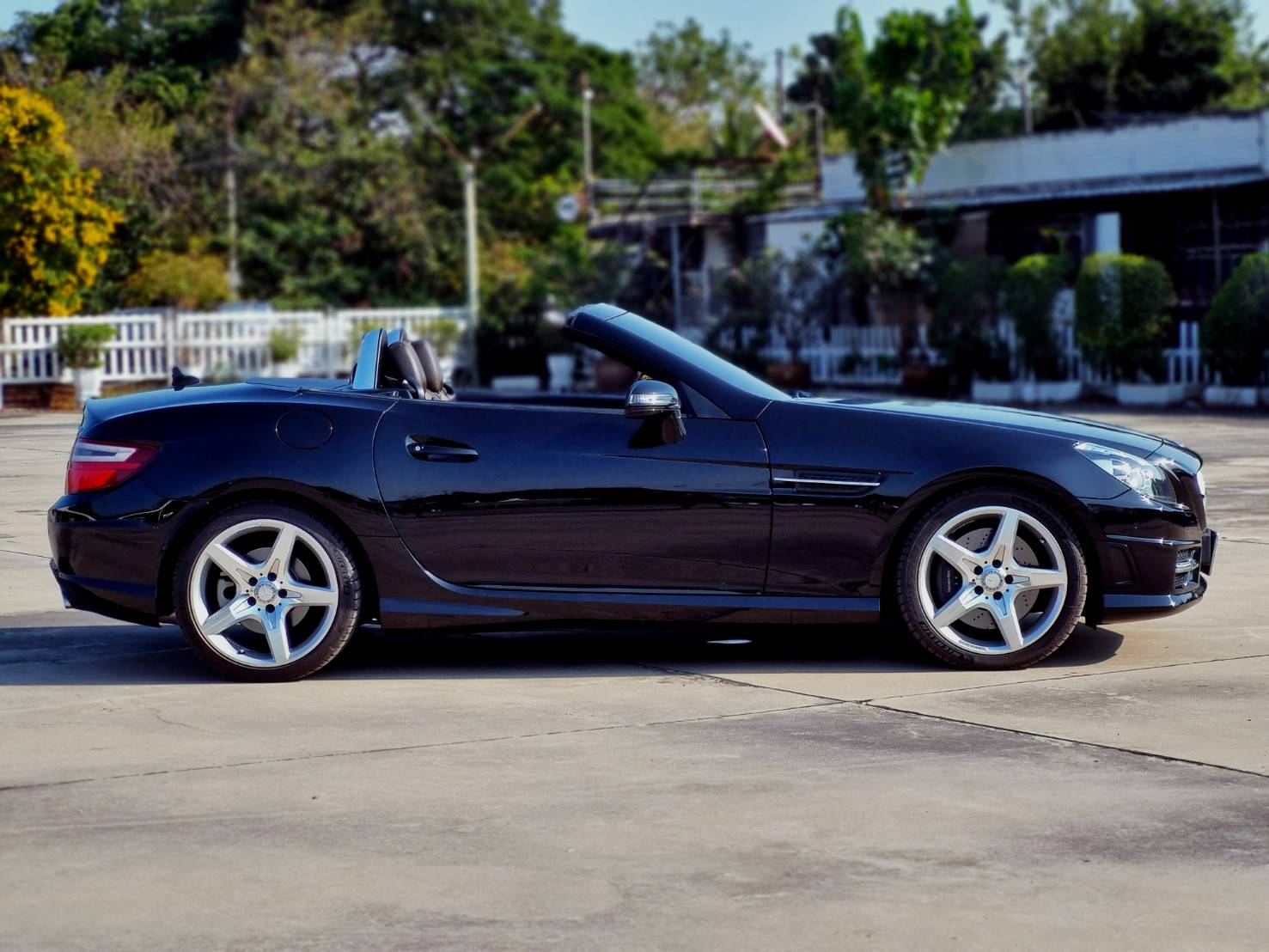 Benz SLK 250 AMG ปี 2012 ไมล์ 7x,xxx km