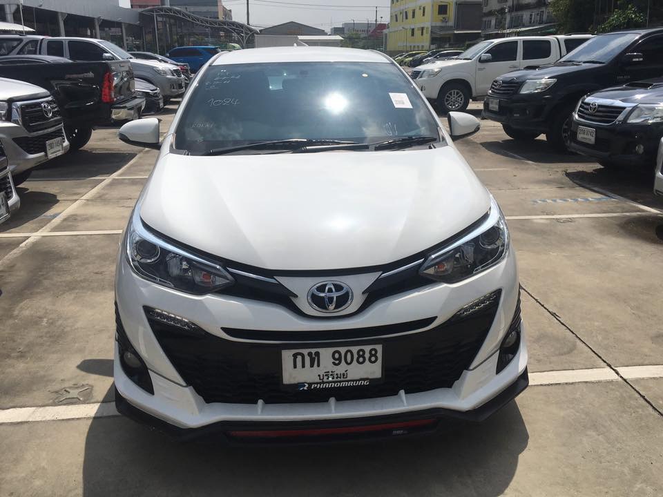 Toyota Yaris ปี 2018 สีขาว