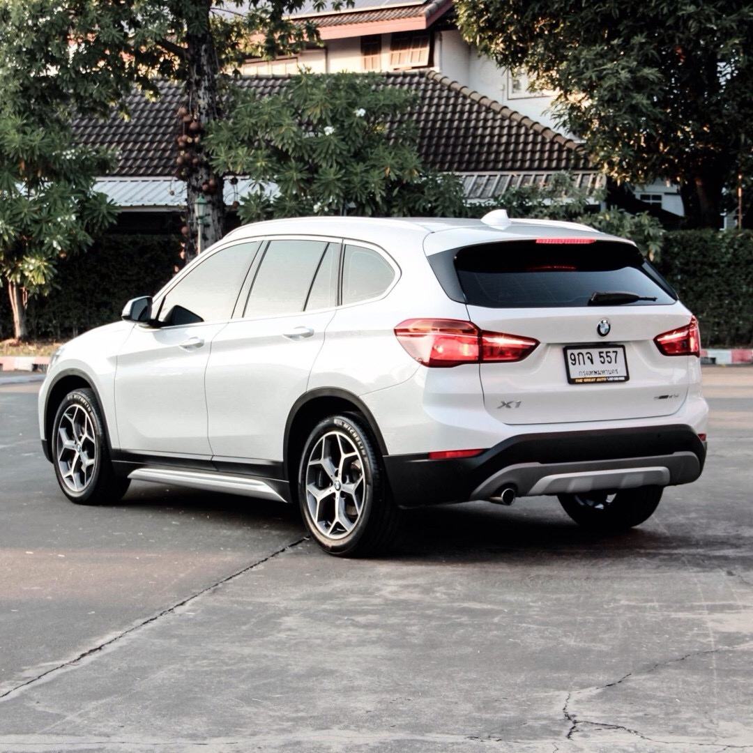 2019 BMW X1 F48 สีขาว