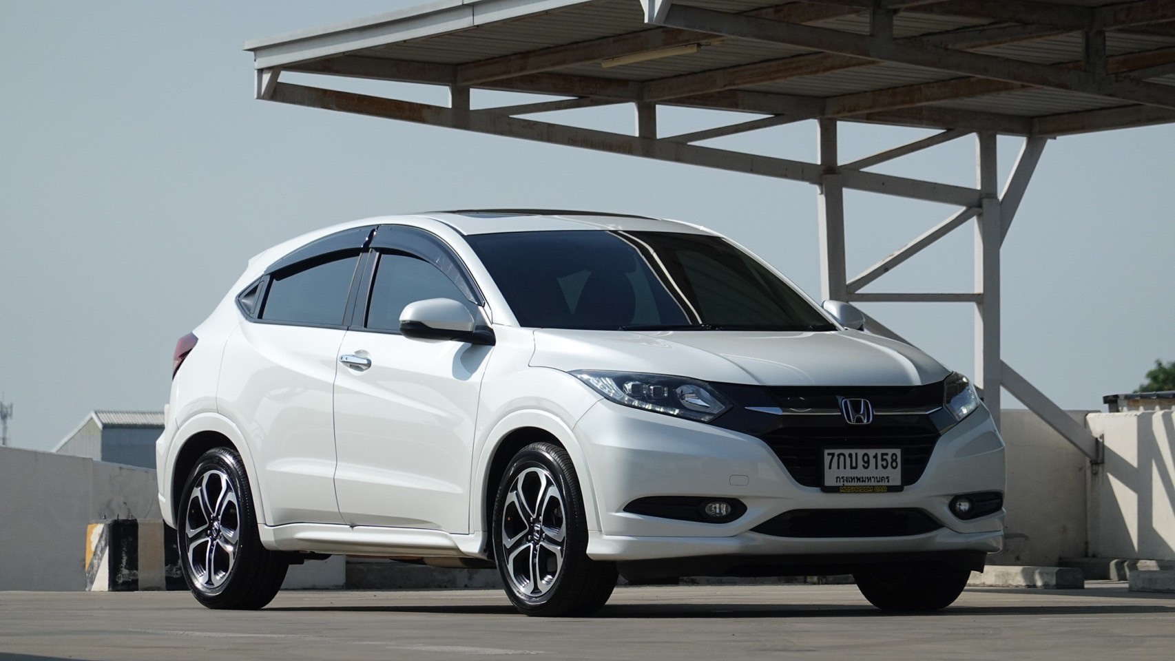 Honda HRV 1.8 EL Top ปี 2018 สีขาว