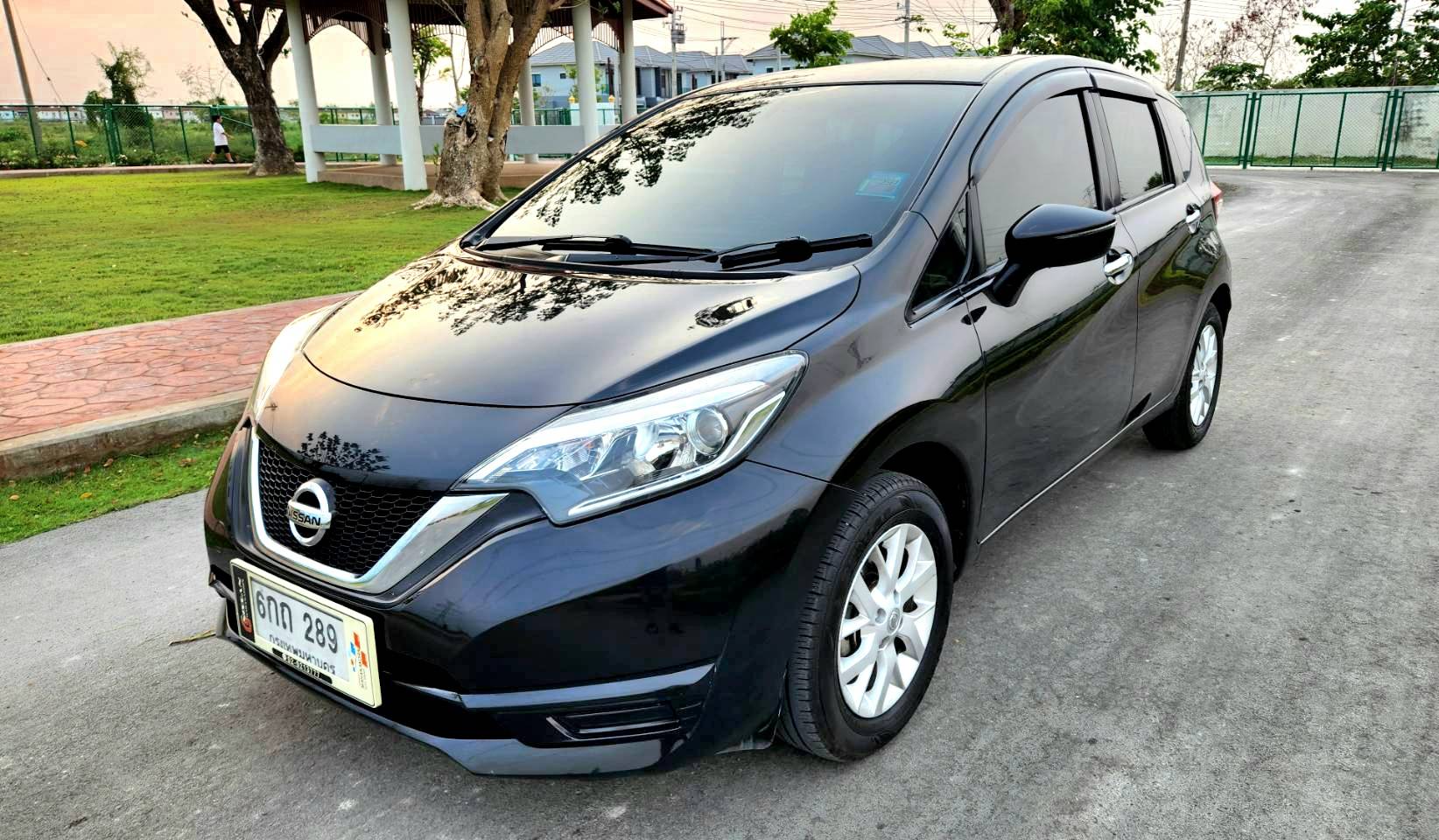 Nissan Note V มีจอ ปุ่ม Start 1.2 ปี 2017 ไมล์ 120,000 kmเท่านั้น!!!!!!