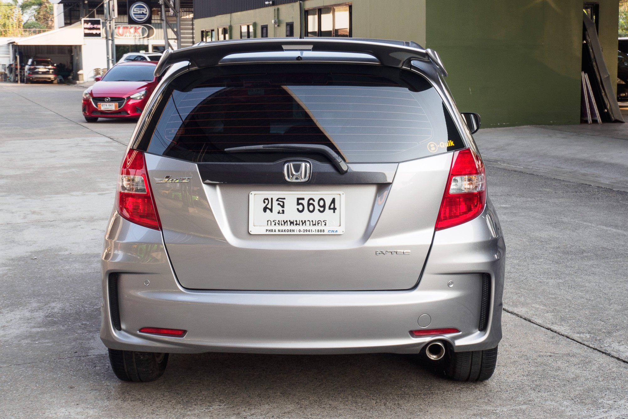 2012 Honda Jazz GE สีเงิน