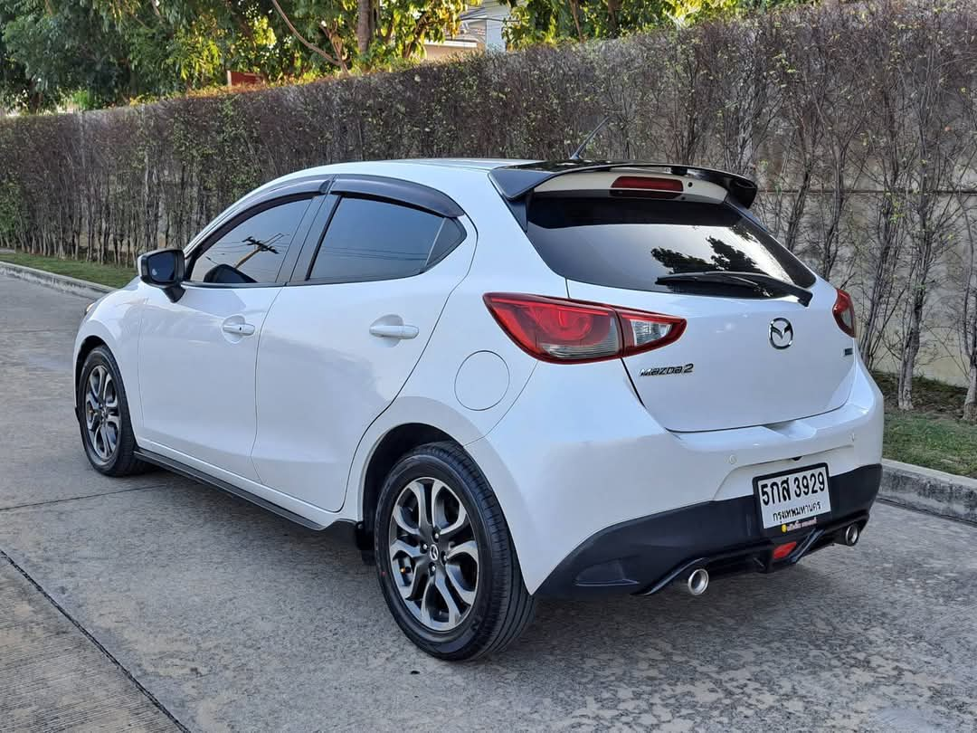 MAZDA2 1.5 D SPORT HIGH PLUS มือเดียว ไมล์น้อย12x,xxx Km.ประหยัดน้ำมันมาก ปี16จด17 ตัวสุดท้ายไฟหน้าLED