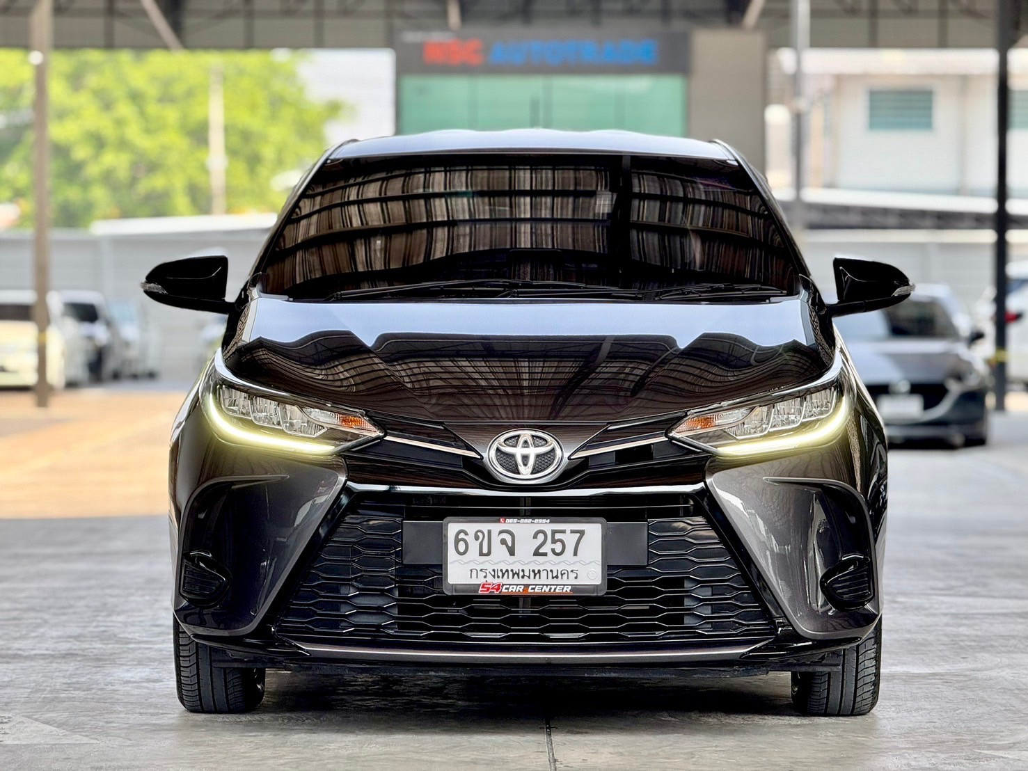 Toyota Yaris 1.2 Sport ปี 2021 ไมล์ 2 หมื่น