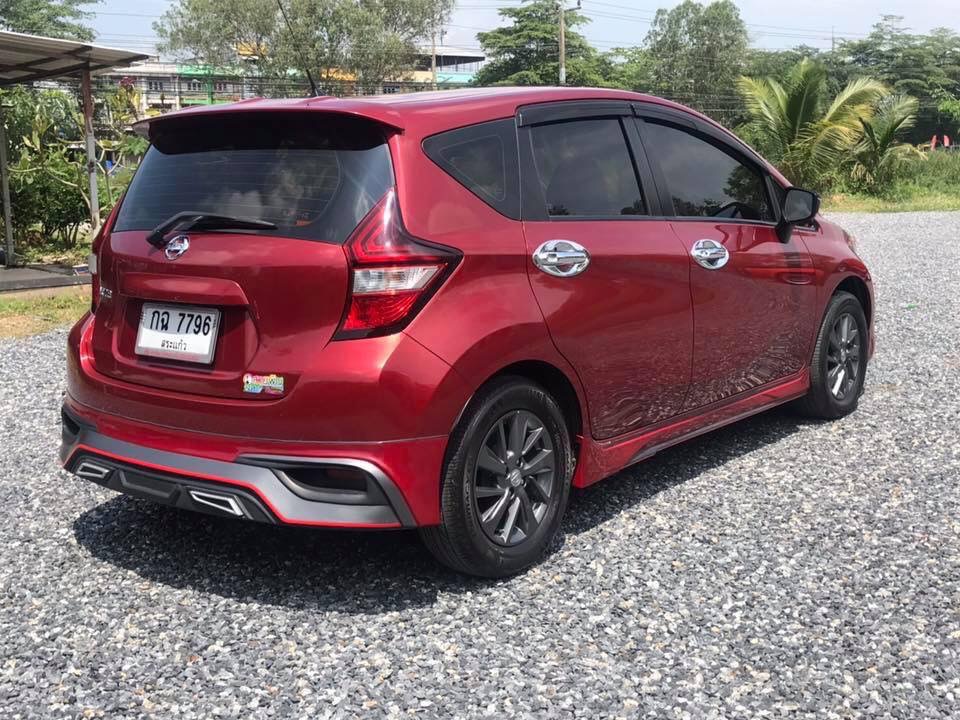 Nissan Note ปี 2017 สีแดง