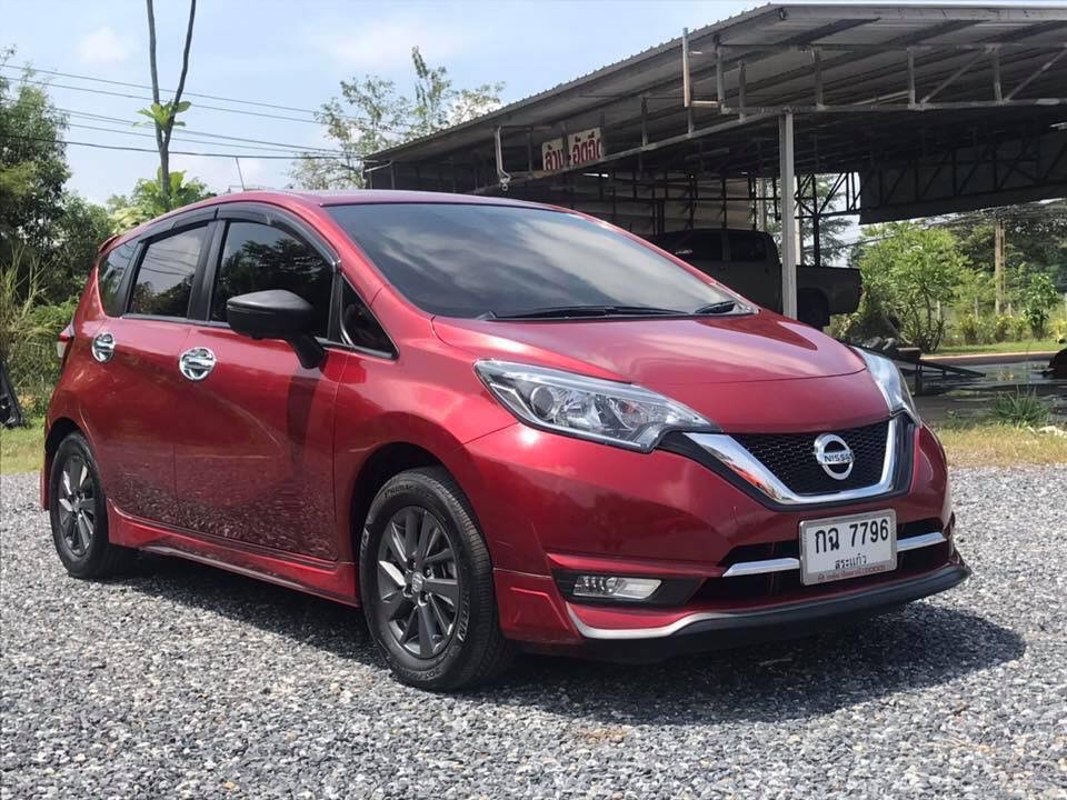 Nissan Note ปี 2017 สีแดง