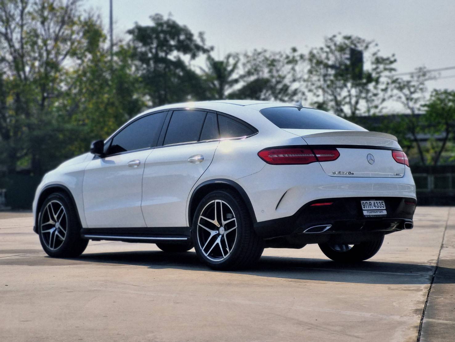 Benz GLE 350d Coupe AMG Dynamic ปี 2016 ไมล์ 130,xxx km.