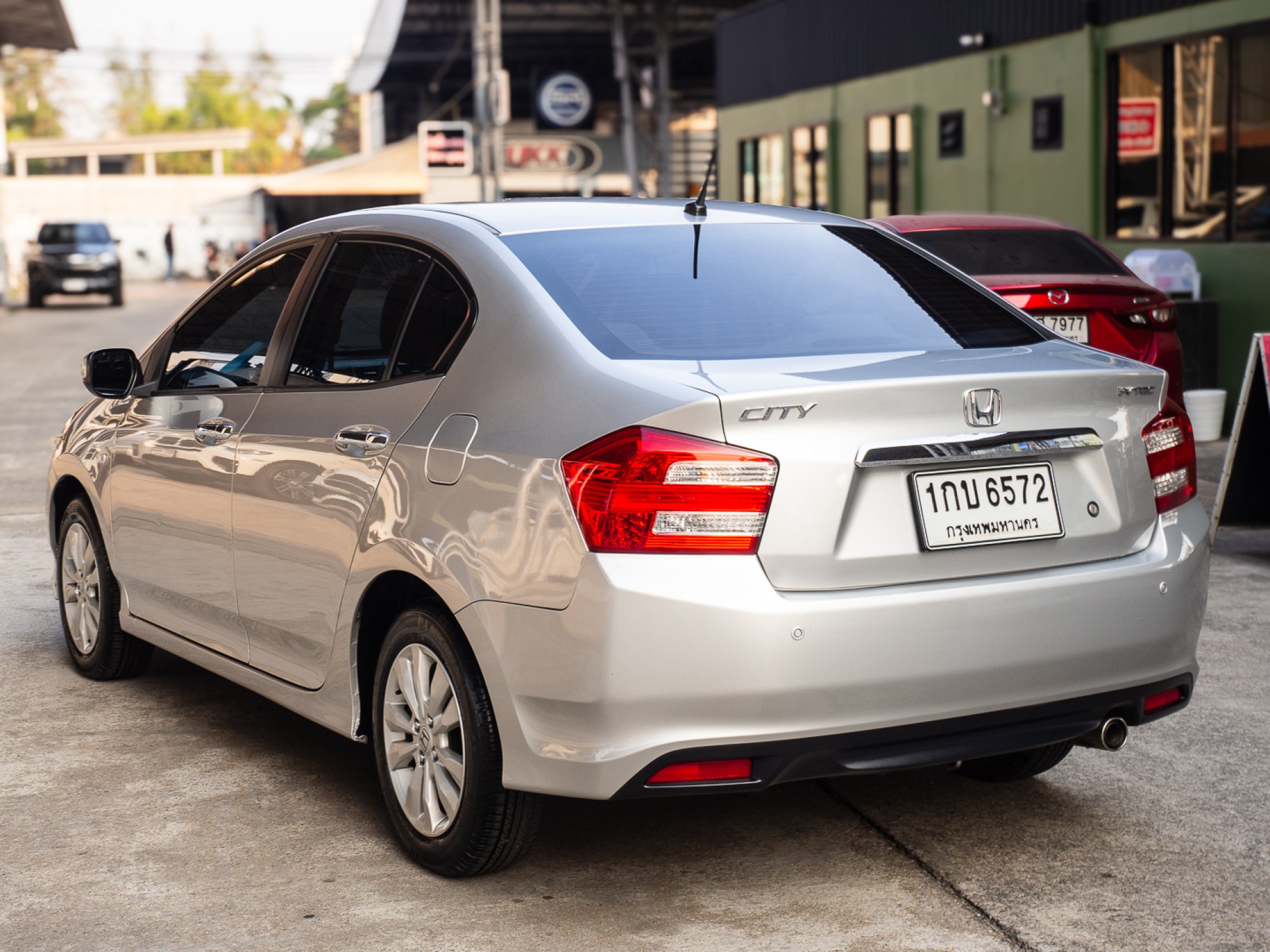 2013 Honda City สีเงิน