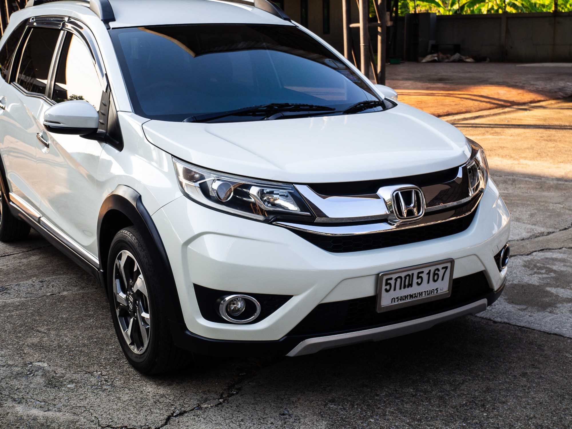 2016 Honda BR-V สีขาว