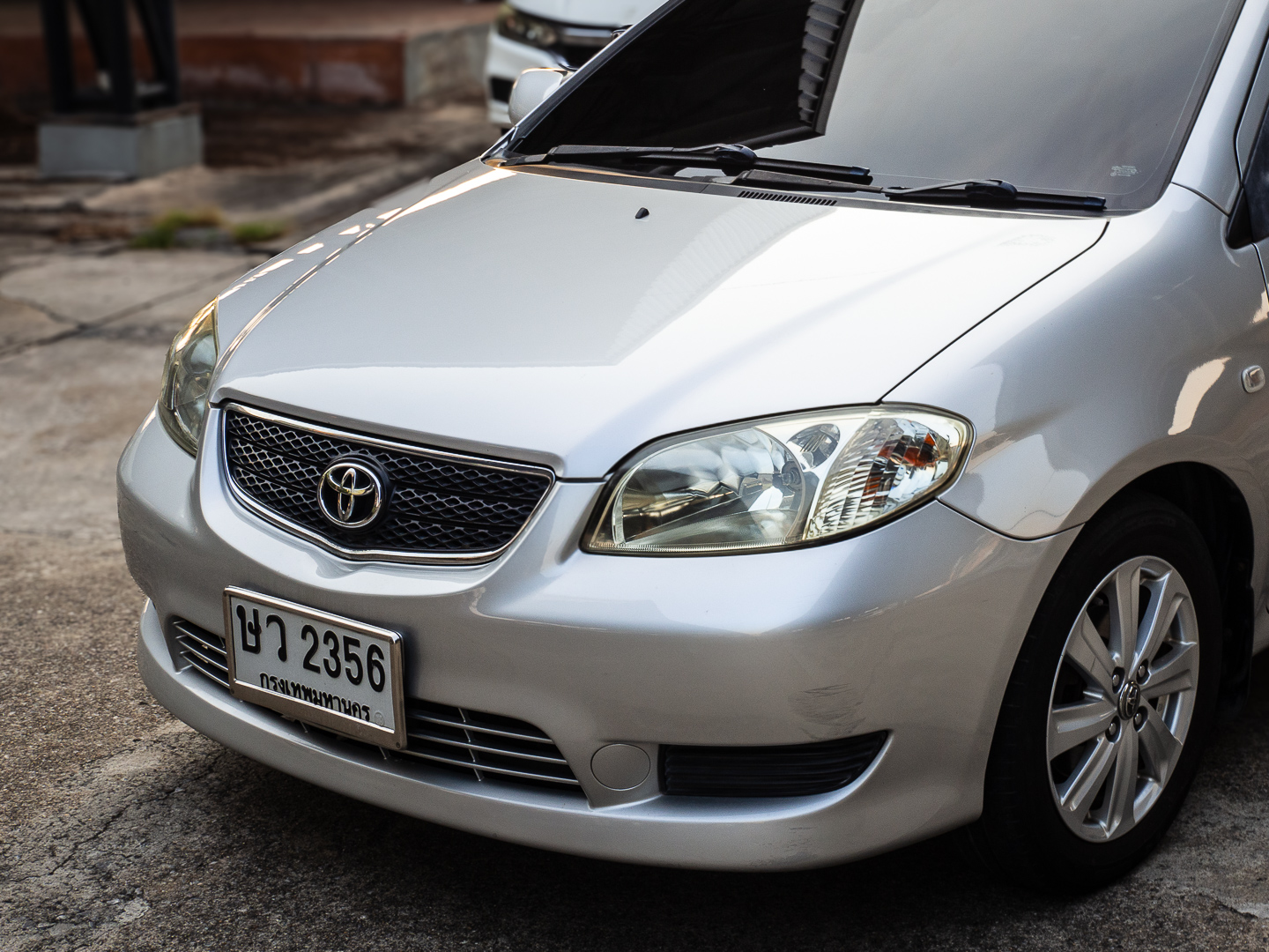 2004 Toyota Vios สีเงิน