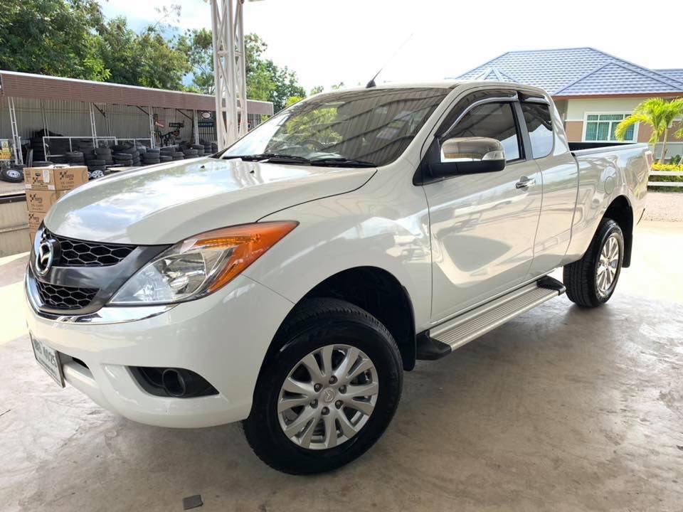 Mazda BT-50 PRO Free Style Cab ปี 2012 สีขาว