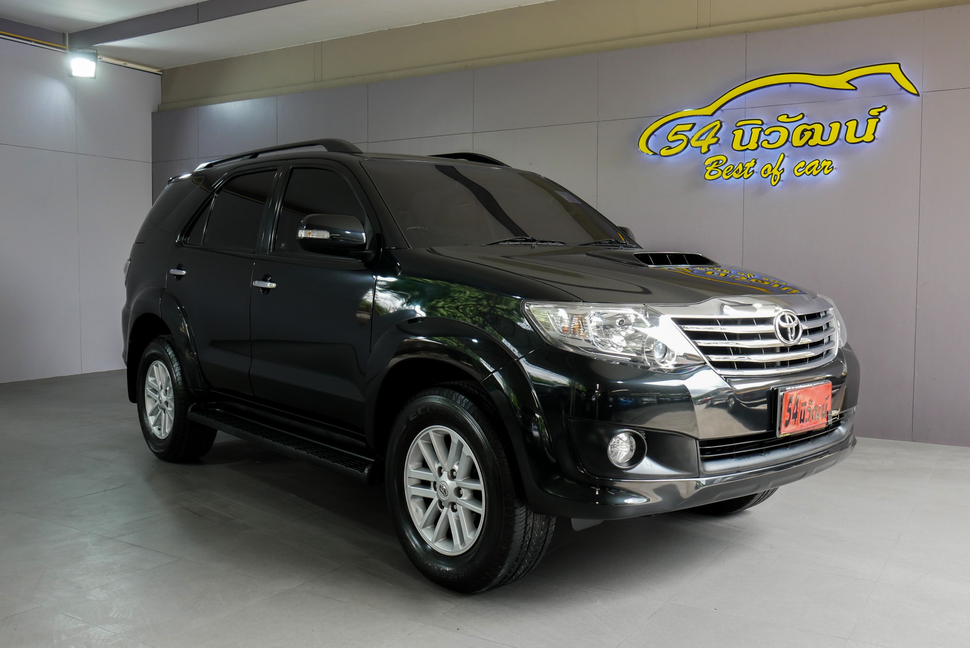 TOYOTA FORTUNER CHAMP 2.5 V AT 2014 สีดำ