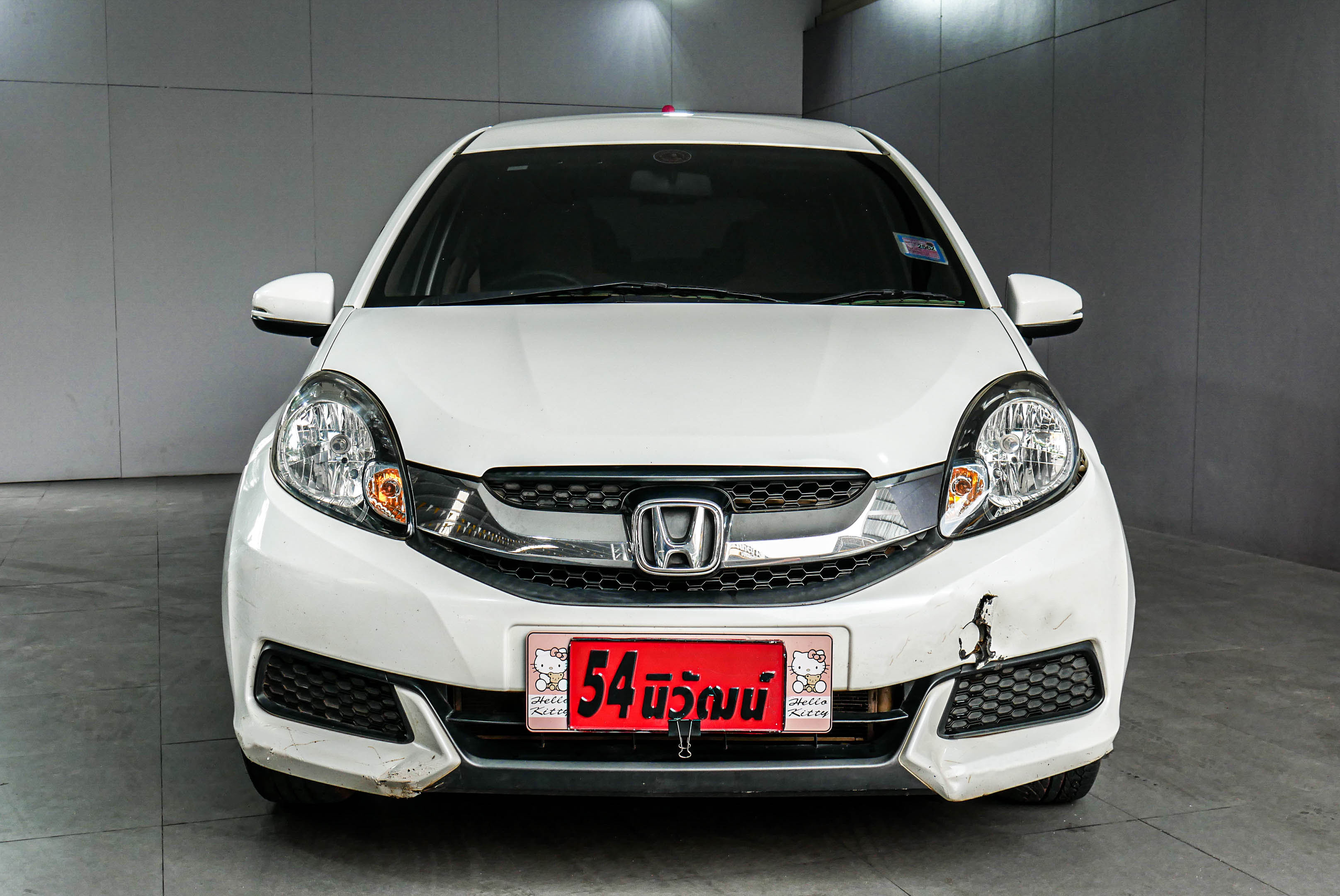 Honda MOBILIO 1.5 V ปี 2014 สีขาว