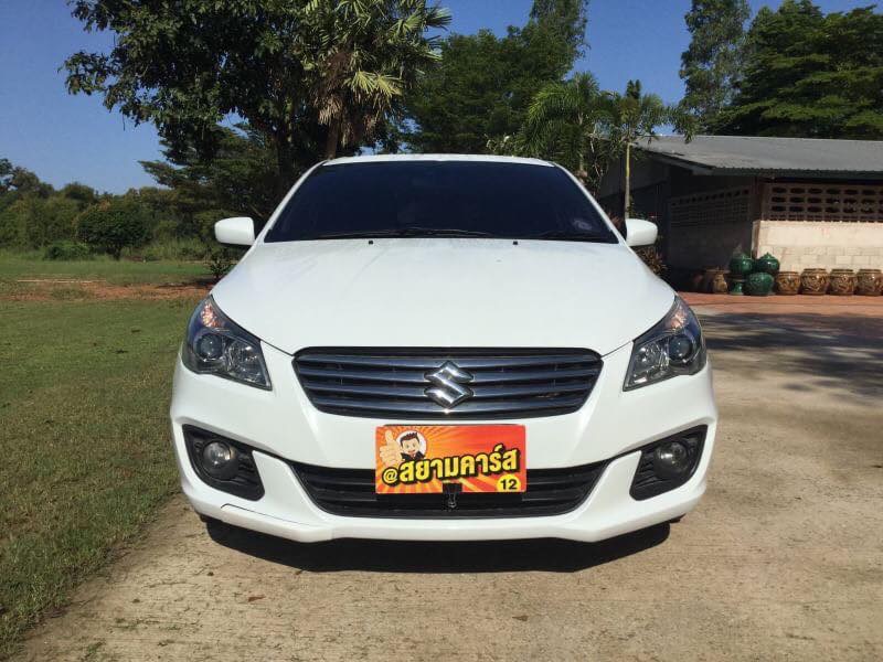 Suzuki Ciaz ปี 2015 สีขาว