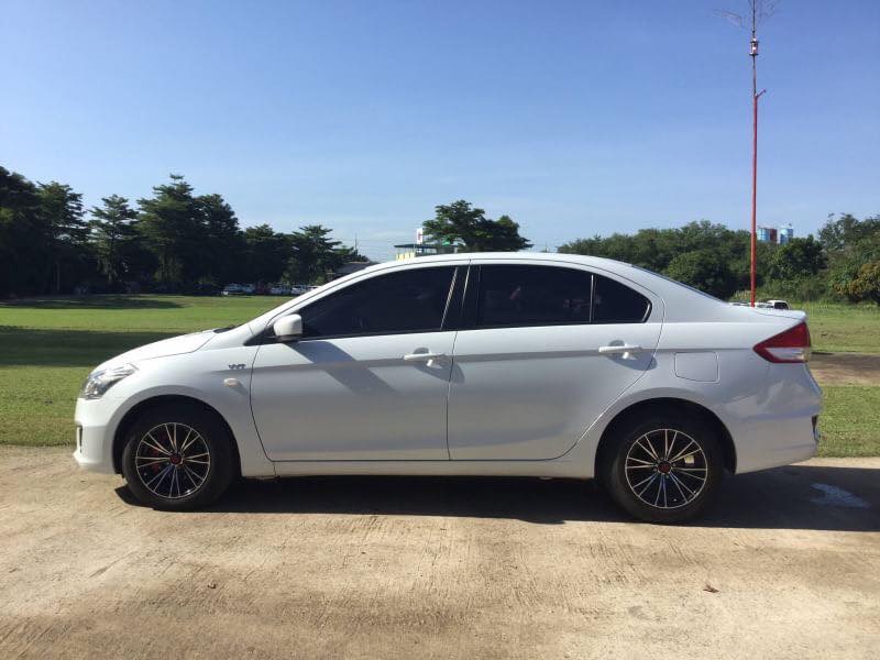 Suzuki Ciaz ปี 2015 สีขาว