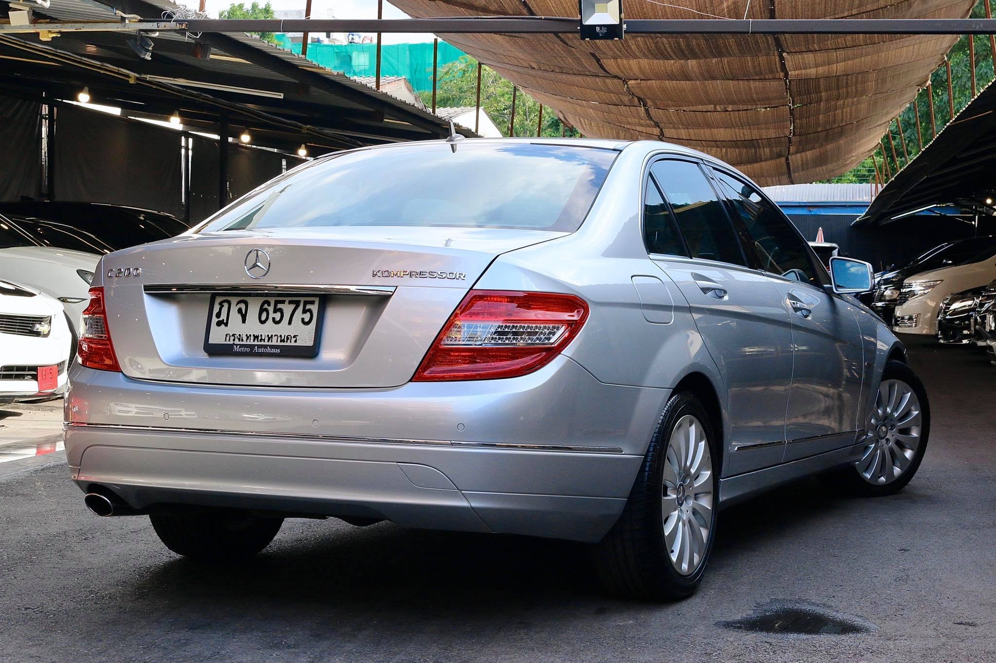 Mercedes-Benz C-Class W204 C200 ปี 2009 สีเงิน