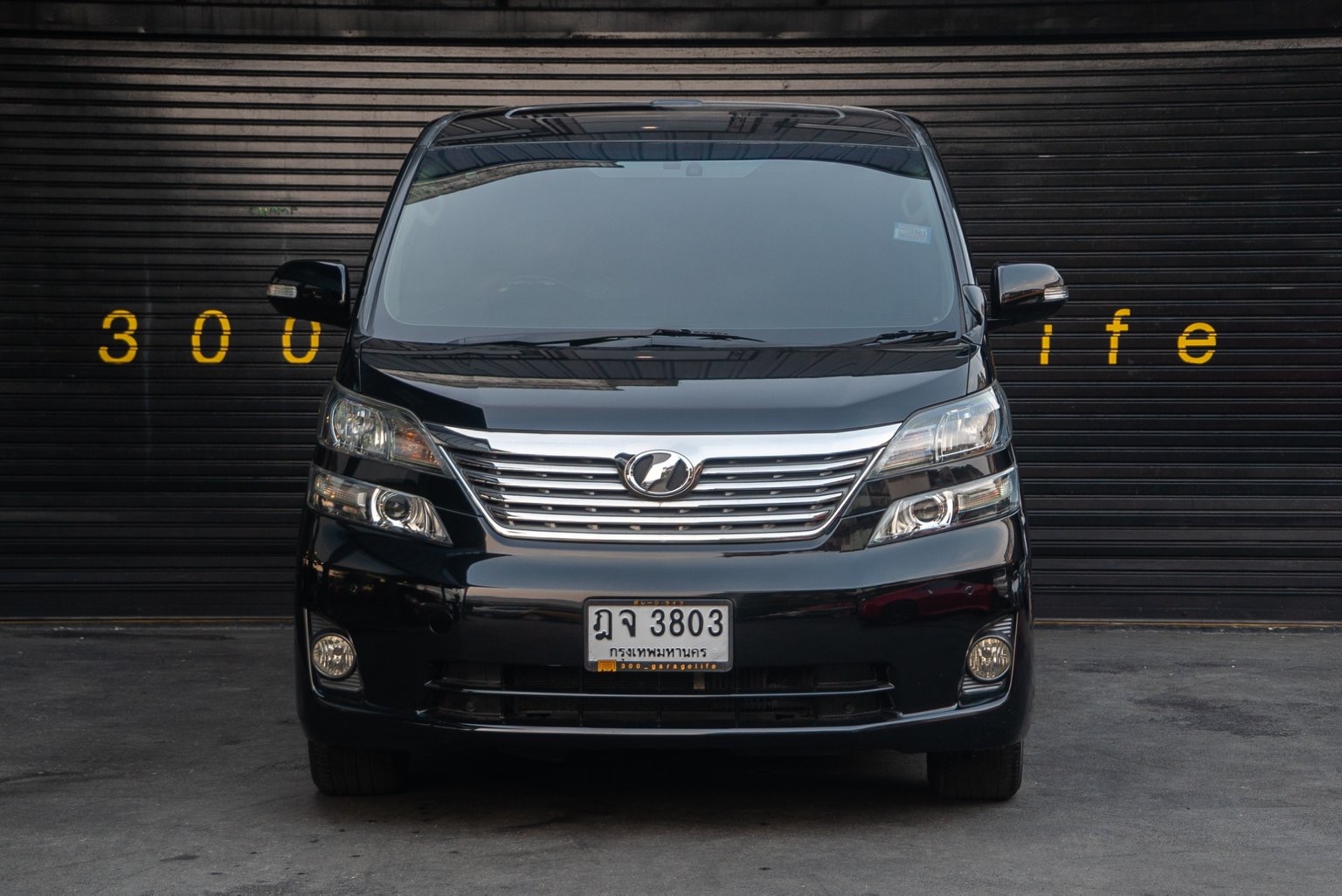 Toyota Vellfire ปี 2009 สีดำ