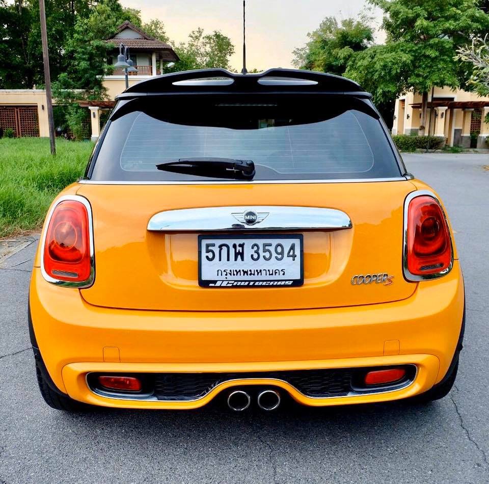 Mini Hatch (Cooper) Gen3 F56 (3 ประตู) ปี 2014 สีเหลือง