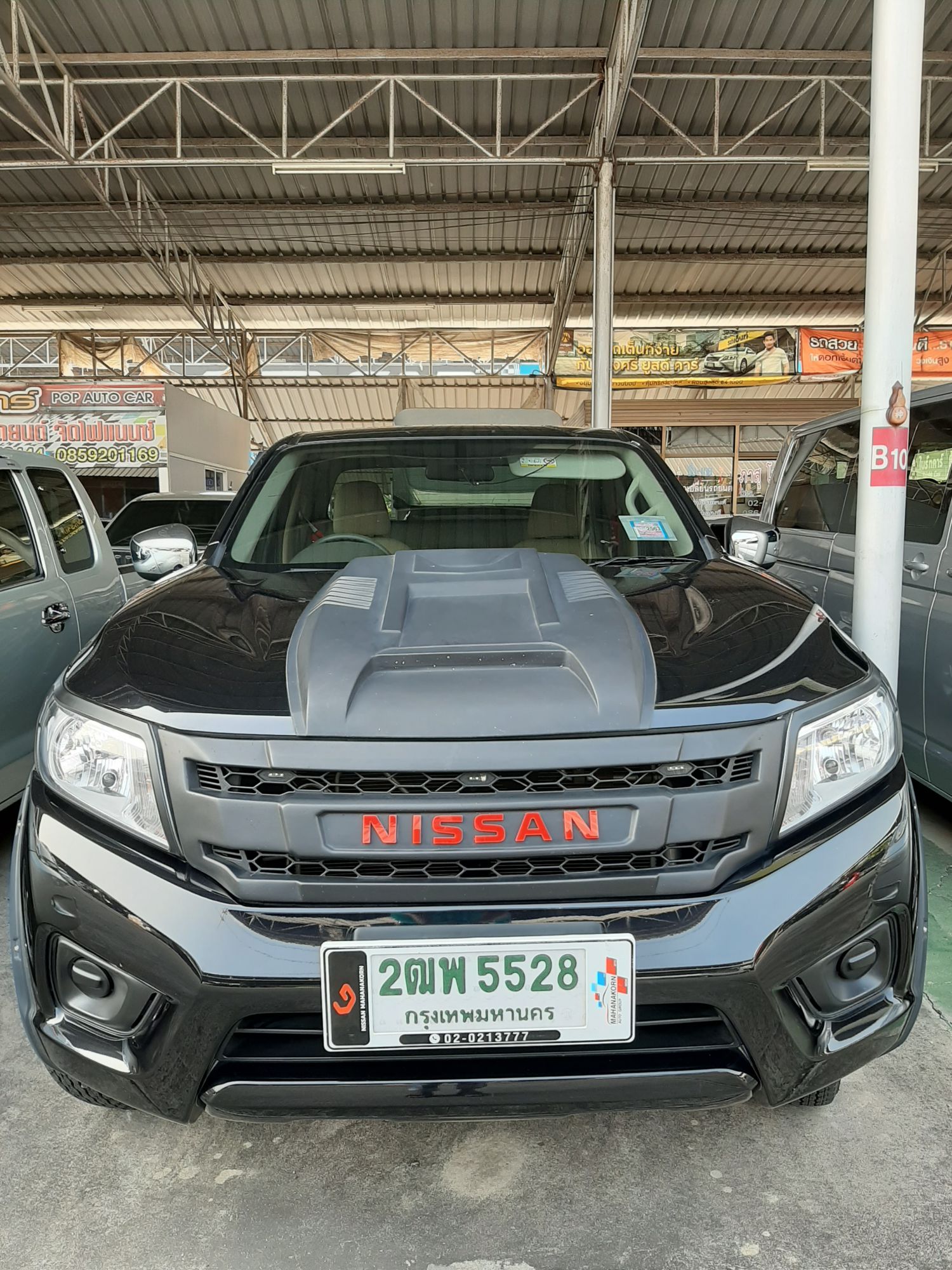 Nissan Np300 ปี 2019 สีดำ