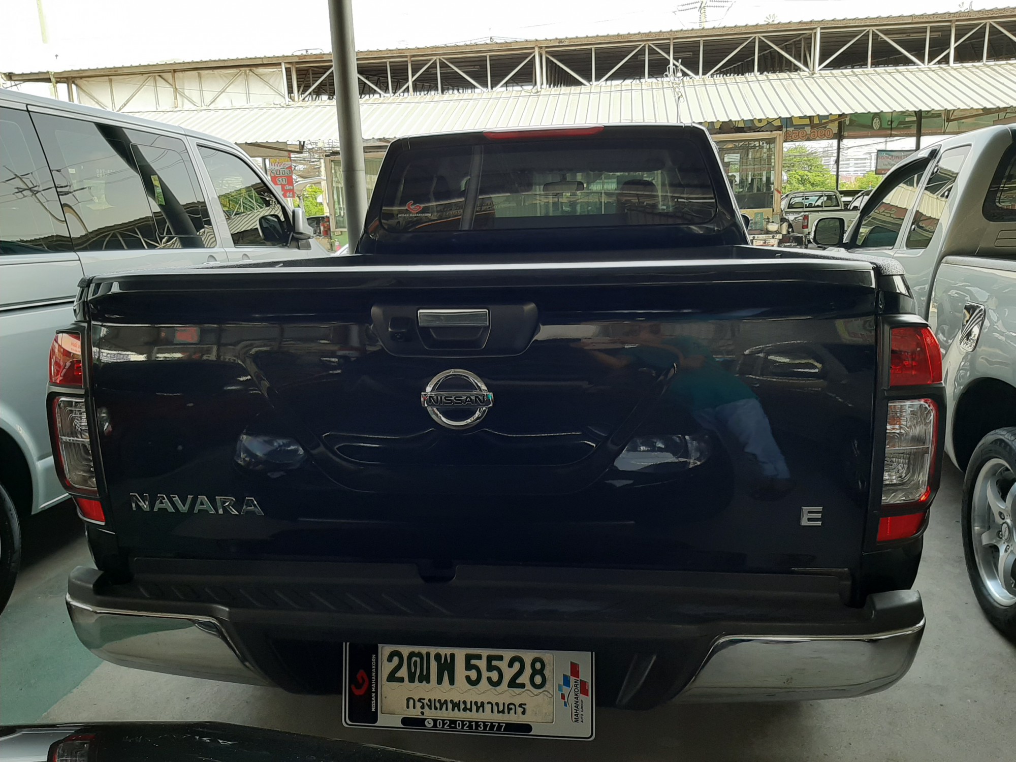 Nissan Np300 ปี 2019 สีดำ