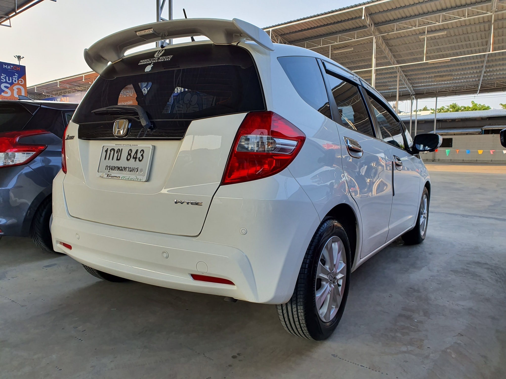 Honda Jazz GE ปี 2012 สีขาว