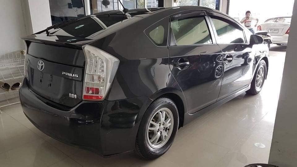 Toyota Prius ปี 2011 สีดำ