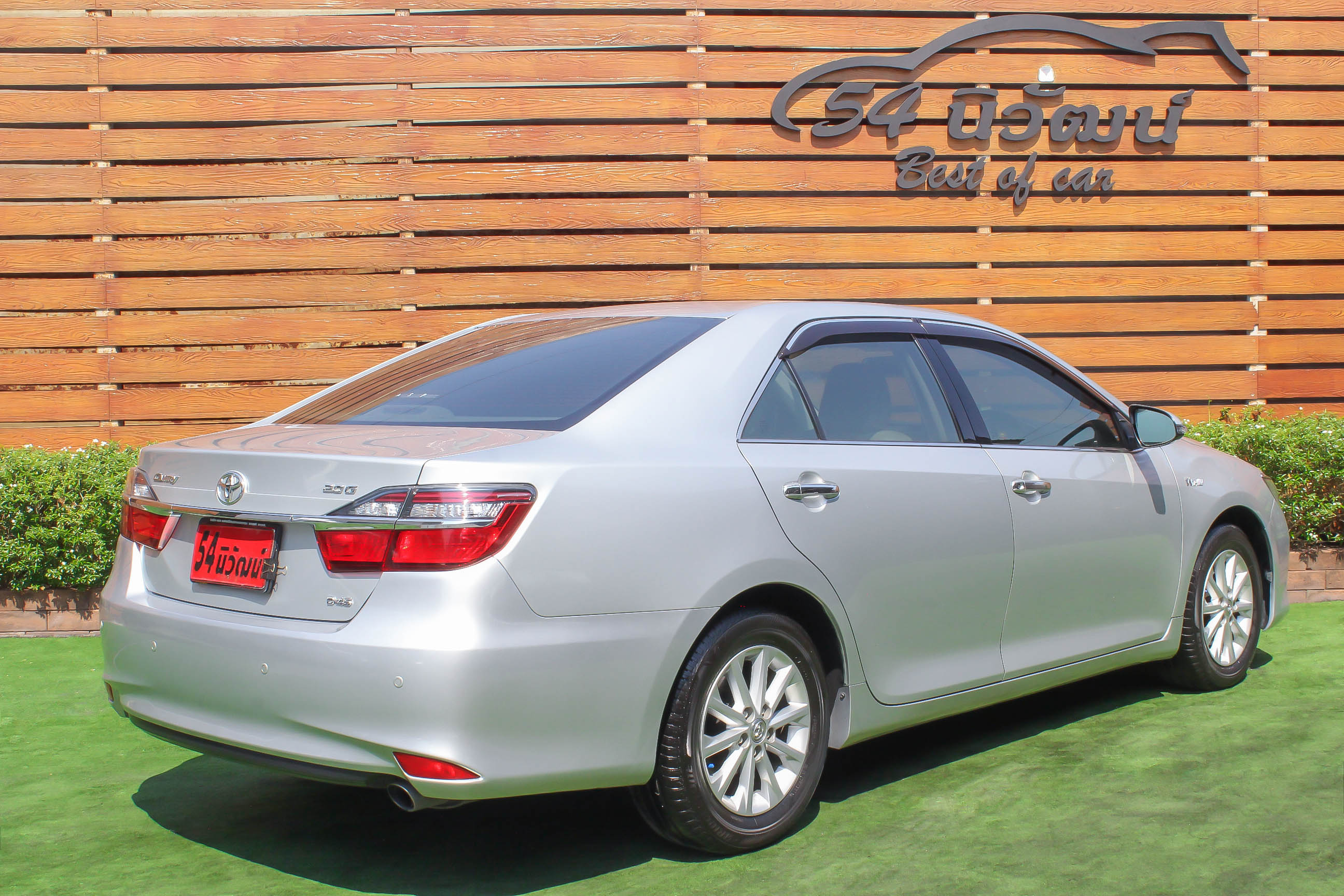 TOYOTA CAMRY 2.0 G MINOR CHANGE ปี 2015 สีเทา