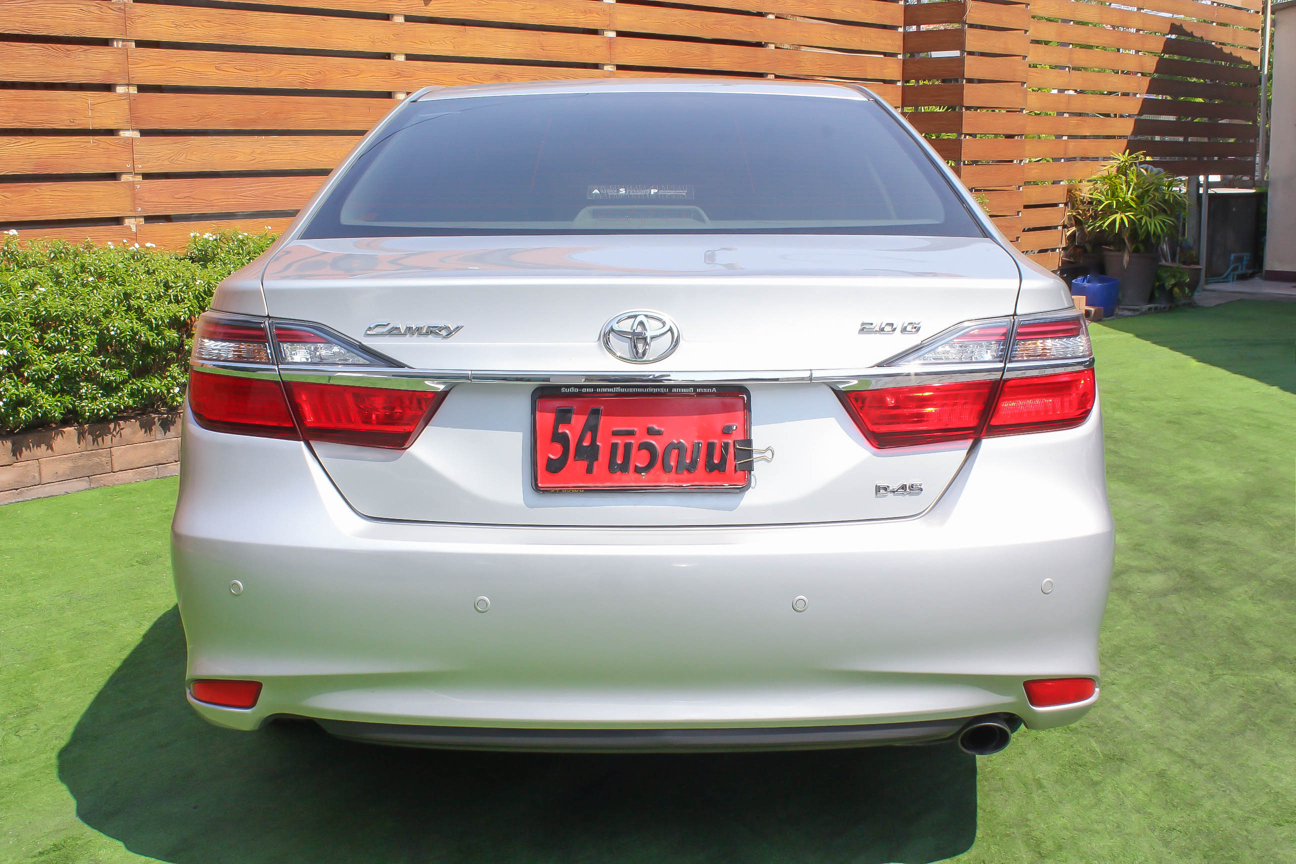 TOYOTA CAMRY 2.0 G MINOR CHANGE ปี 2015 สีเทา