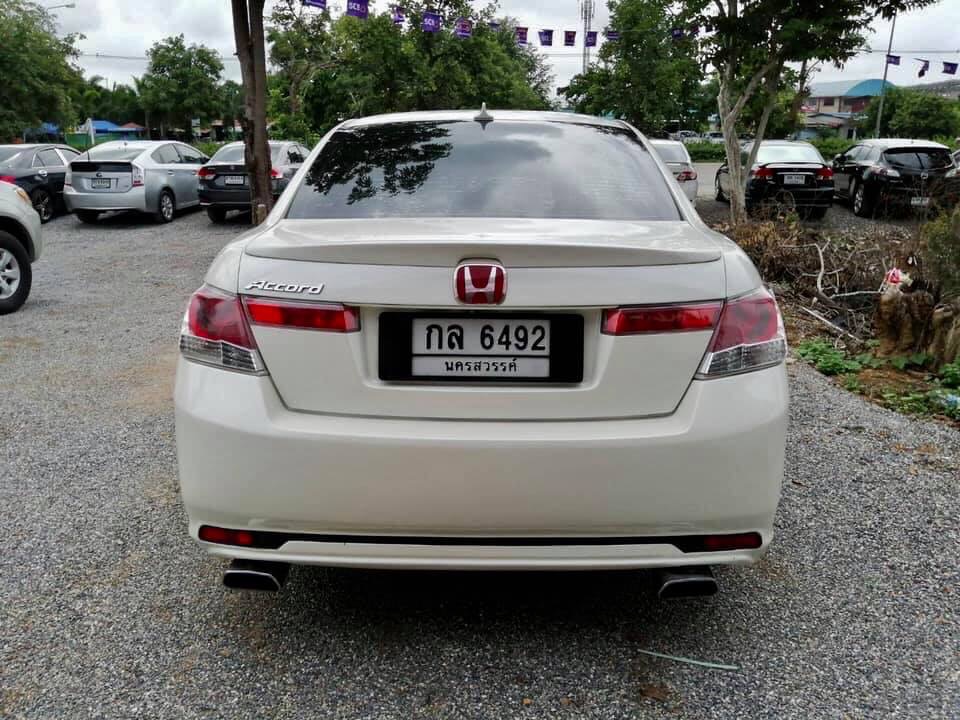 Honda Accord Gen 8 ปี 2008 สีขาว