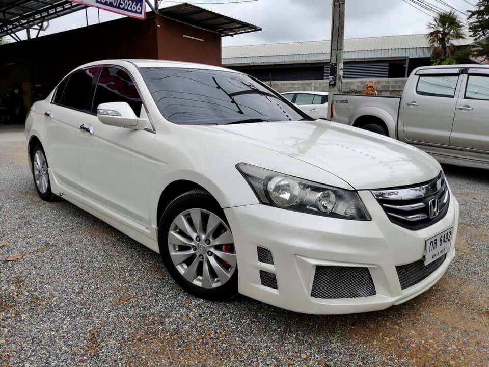 Honda Accord Gen 8 ปี 2008 สีขาว