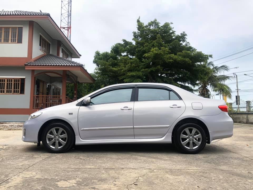 Toyota Corolla Altis ปี 2013 สีเงิน