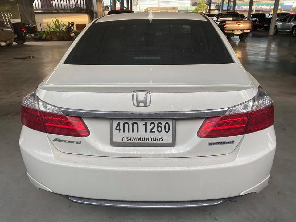 Honda Accord Gen 9 ปี 2014 สีขาว