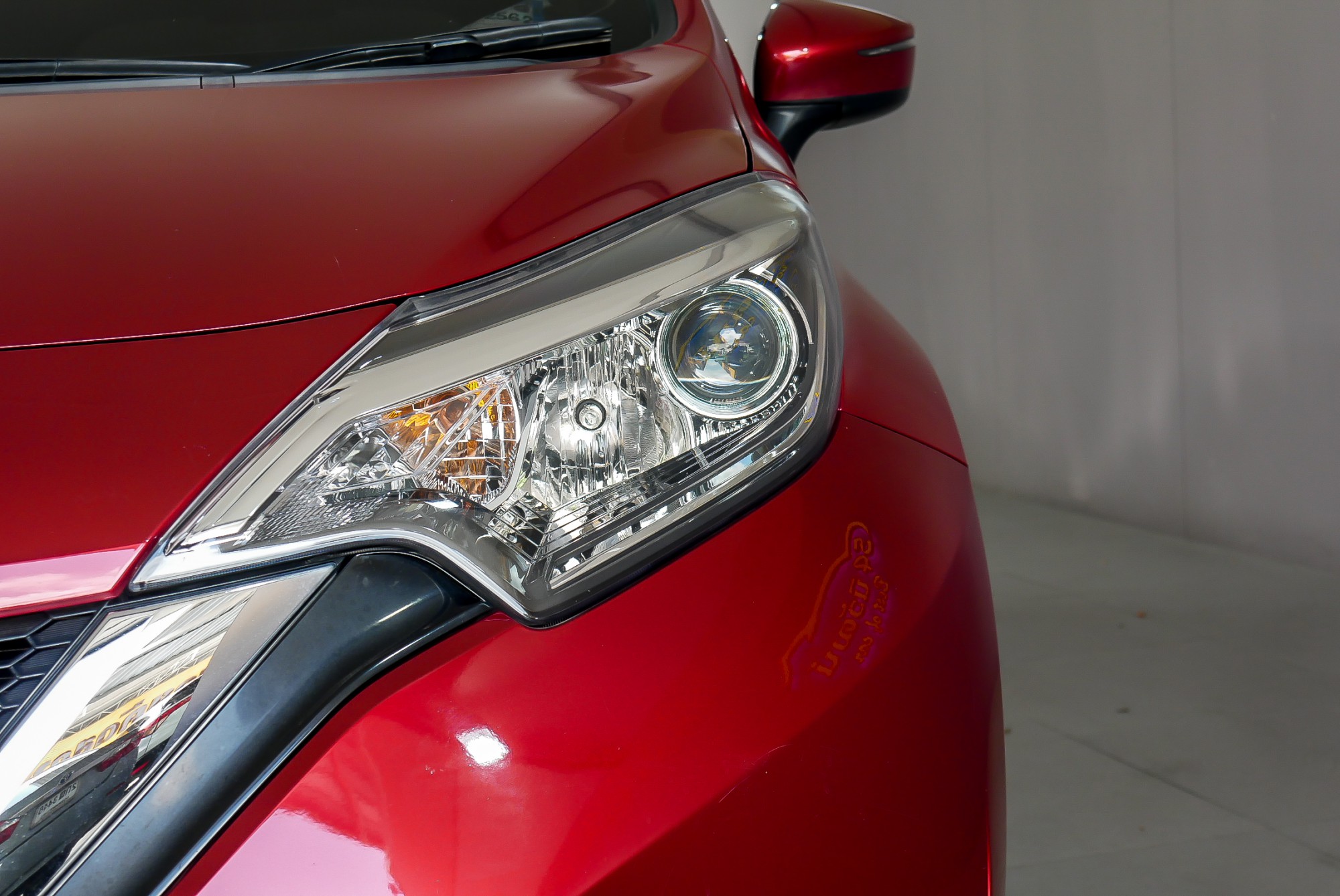 NISSAN NOTE 1.2 V ปี 2018 สีแดง