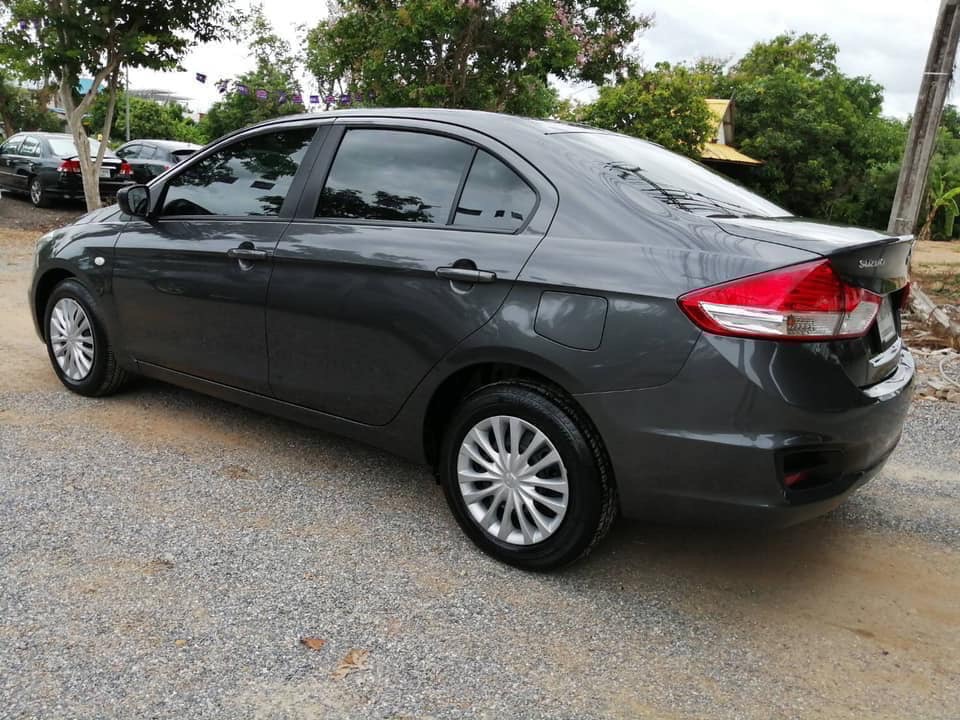 Suzuki Ciaz ปี 2018 สีเทา