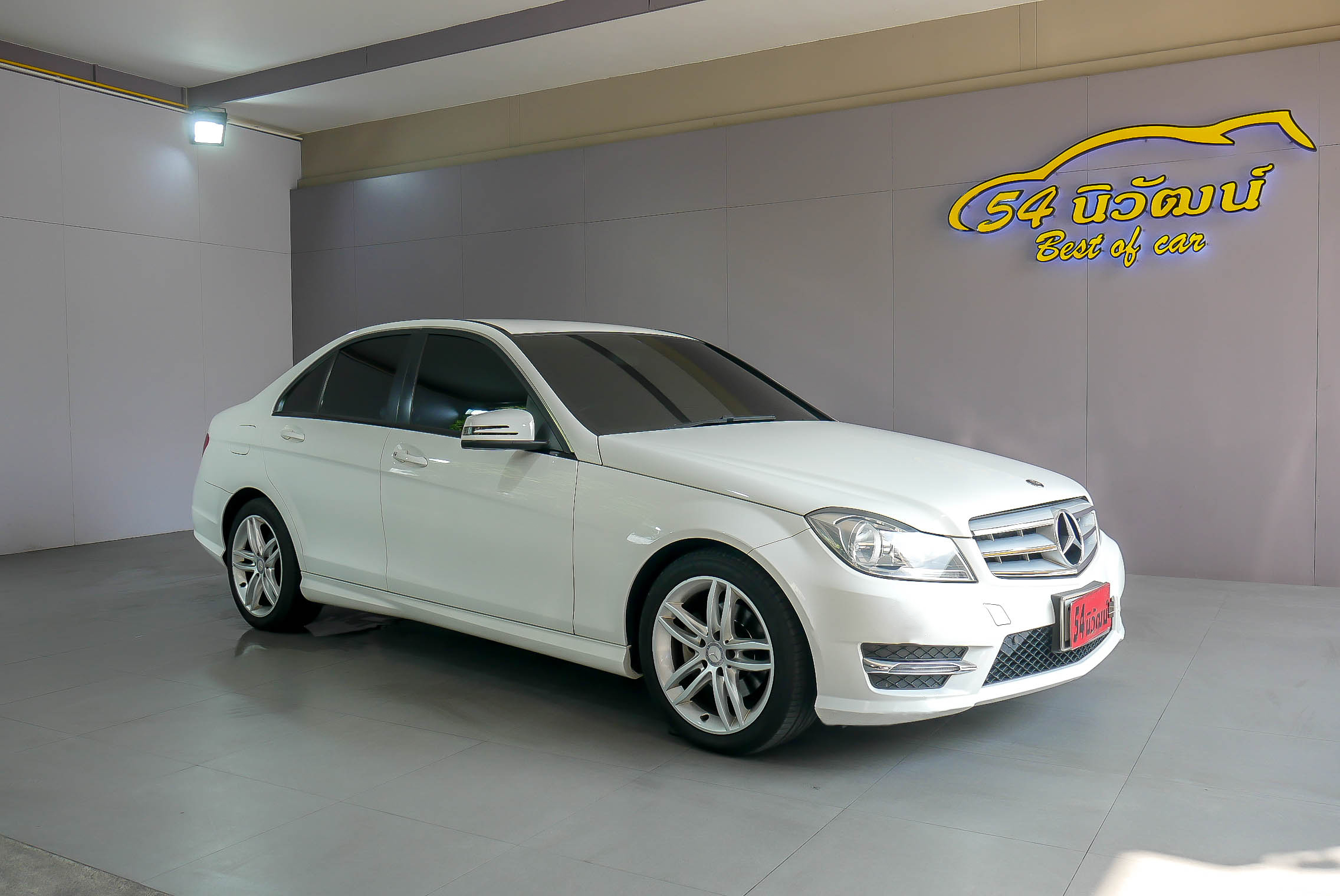 MERCEDES BENZ C200 W204 1.8 CGI BE STYLE AT ปี 2014 สีขาว