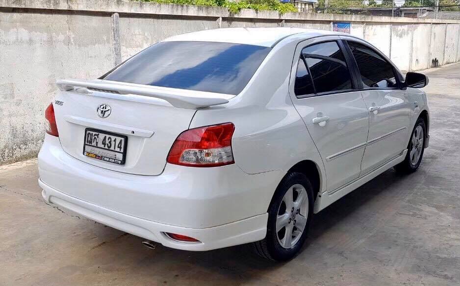 Toyota Vios ปี 2009 สีขาว