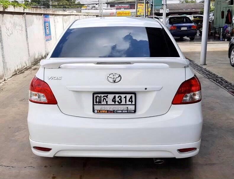 Toyota Vios ปี 2009 สีขาว