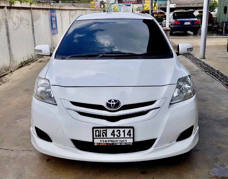 Toyota Vios ปี 2009 สีขาว