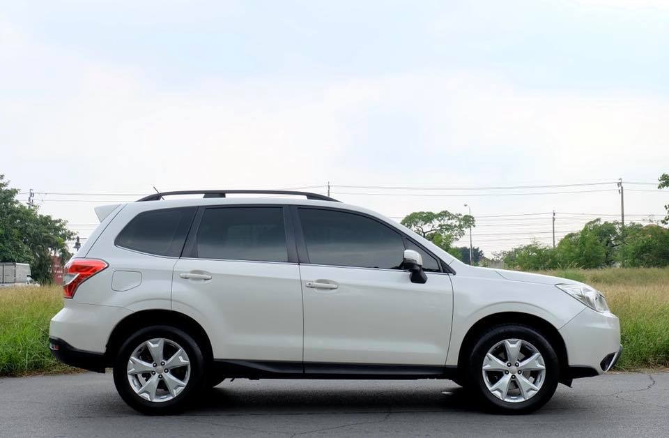 Subaru Gen4 Forester (SJ) ปี 2015 สีขาว