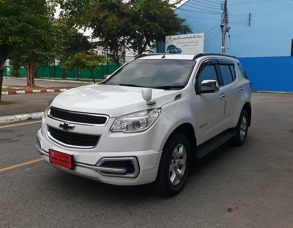 Chevrolet Trailblazer ปี 2013 สีขาว