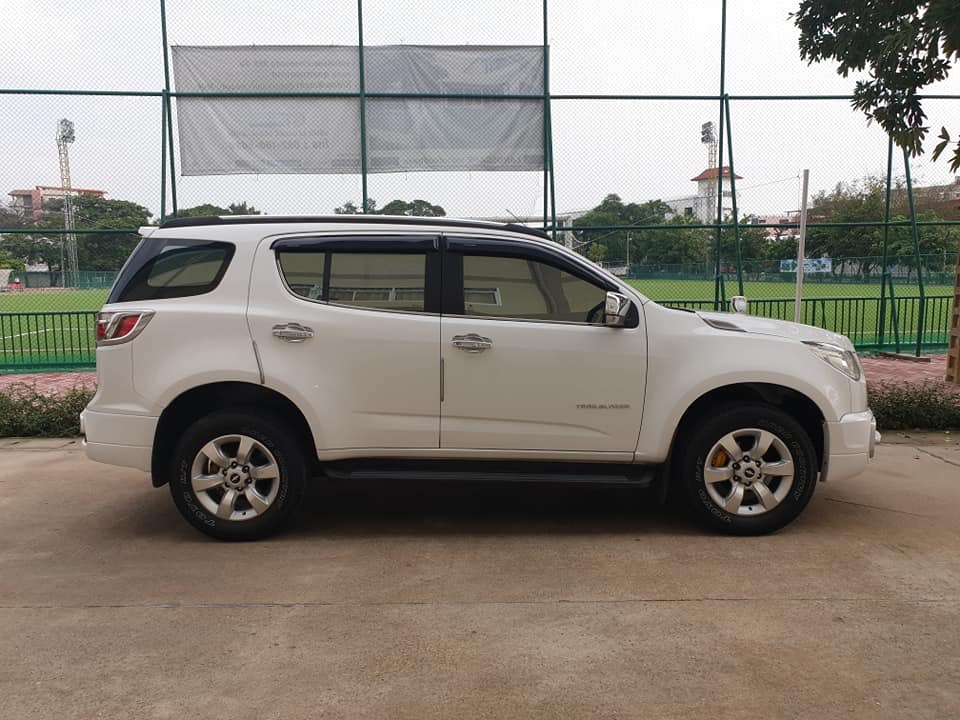 Chevrolet Trailblazer ปี 2013 สีขาว