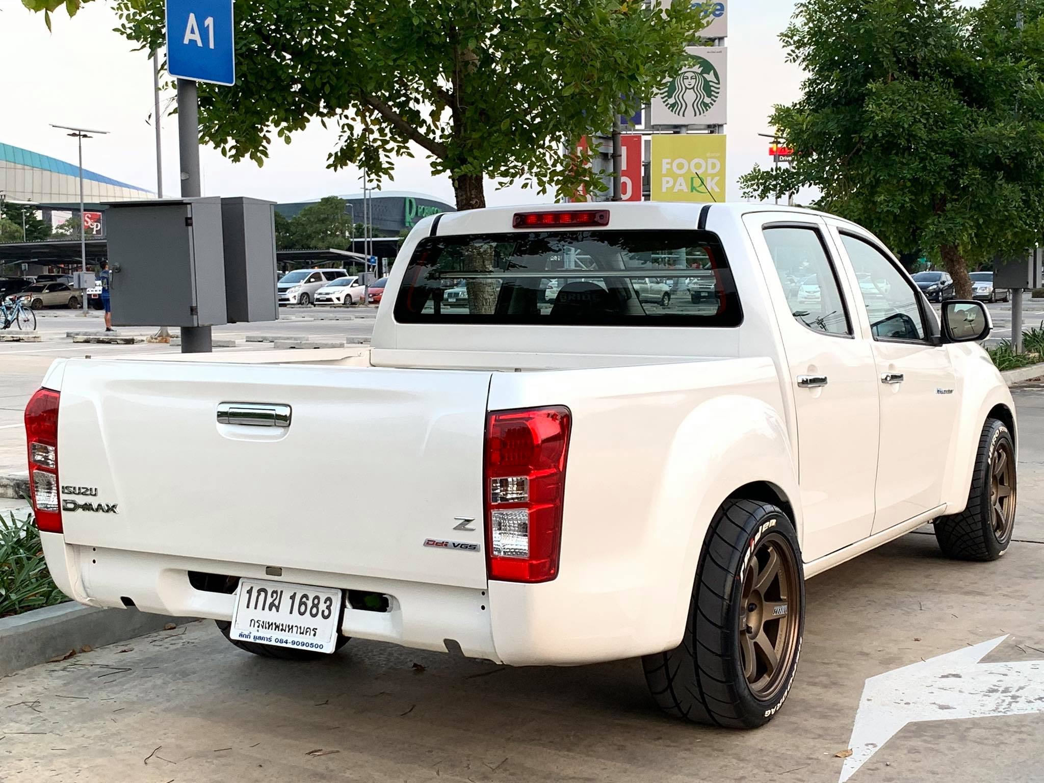 Isuzu D-Max Hi-Lander (4 ประตู) ปี 2012 สีขาว