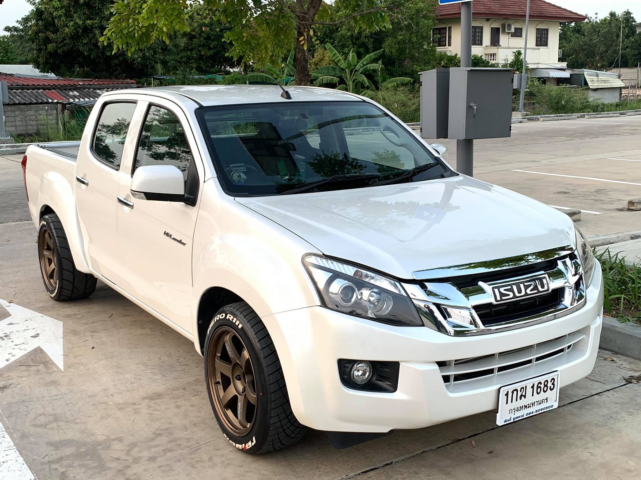 Isuzu D-Max Hi-Lander (4 ประตู) ปี 2012 สีขาว